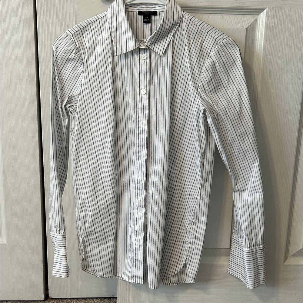Ann Taylor Classic White Pinstripe Dress Shirt